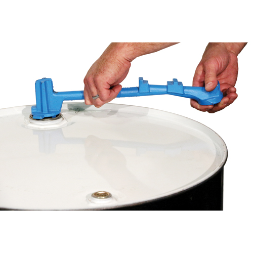 Universal Plug Wrenches - Solid Ductile Iron, 15-1/2" Handle, Solid Ductile Iron Northern Industrial Supply Inc.