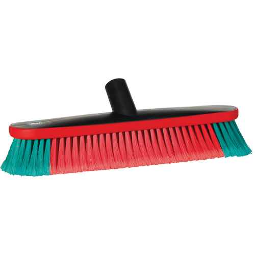 Brosse &agrave; alimentation en eau pour v&eacute;hicules de la s&eacute;rie Transport Northern Industrial Supply Inc.