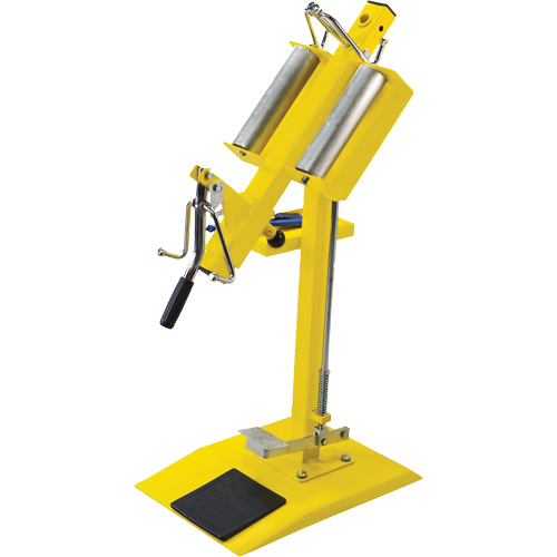 Manual Tire Spreader with Tilting Pedal Northern Industrial Supply Inc.