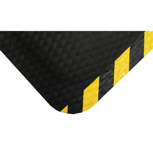 Tapis Hog Heaven, Losange, 4-4/5' x 8' x 7/8", Noir/Jaune, Nitrile Northern Industrial Supply Inc.