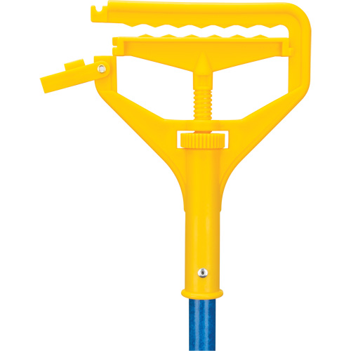 Handle with Clip, Fibreglass/Plastic, Open Gate Tip, 60" Length Northern Industrial Supply Inc.