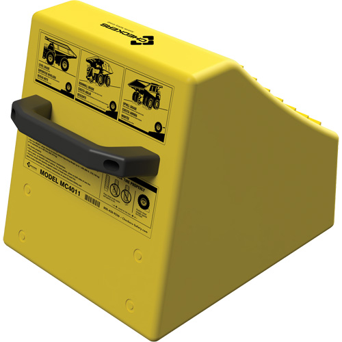 Cale de roue ultra-robuste pour l'exploitation mini&egrave;re Checkers Safety sans support, PEHD, Jaune, 14-1/2" la x 17-1/2" p x 16" h Northern Industrial Supply Inc.