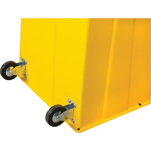 Industrial Step Stool, 4 Steps, 44" x 22-1/4" x 65-1/8" High Northern Industrial Supply Inc.