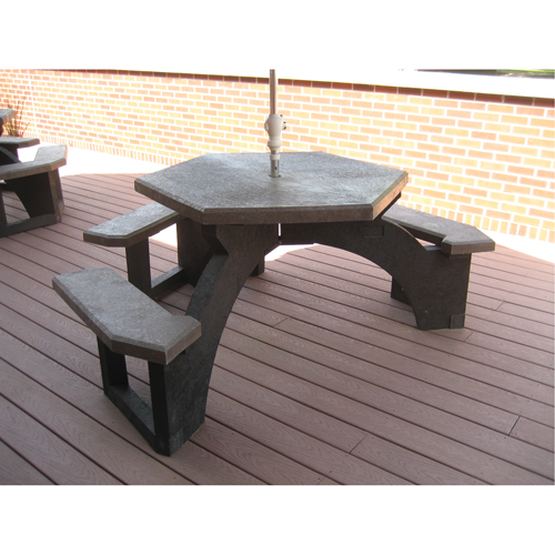 Tables de pique-nique hexagonales en plastique recycl&eacute;, 78" lo x 78" la, Brun Northern Industrial Supply Inc.