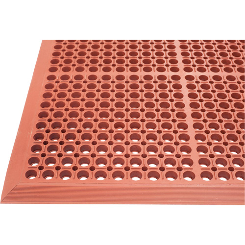 Tapis de s&eacute;rie Competitor, &agrave; fentes, 3' x 5' x 7/8", Orange, Caoutchouc naturel Northern Industrial Supply Inc.