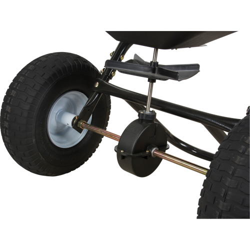 Broadcast Spreader with Stainless Steel Hardware, 27000 sq. ft., 125 lbs. capacity Northern Industrial Supply Inc.