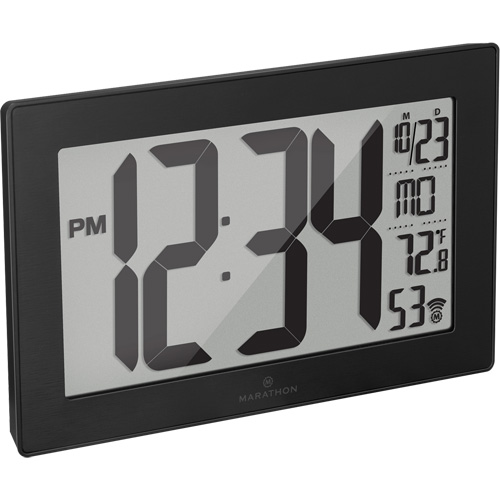 Horloge murale &agrave; r&eacute;glage et ajustement automatiques avec support, Num&eacute;rique, &agrave; piles, Noir Northern Industrial Supply Inc.