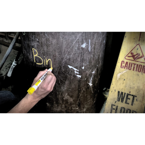 Quik Stik&reg; Twist-Up Paint Markers, Solid Stick, White Northern Industrial Supply Inc.
