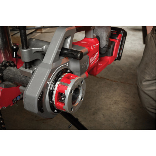 M18 Fuel Compact Pipe Threader, 1-1/4" Pipe Thread Northern Industrial Supply Inc.