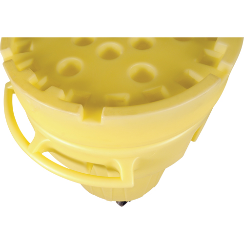 Ultra-Overpacks&reg; Wheeled Drum, 95 gal., Mobile Northern Industrial Supply Inc.