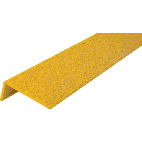 Rebords de marches antid&eacute;rapants Safestep, 2,75" la x 32" lo, Jaune Northern Industrial Supply Inc.
