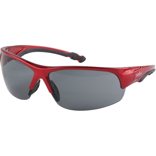 Lunettes de s&eacute;curit&eacute; s&eacute;rie Z1900, Lentille Grise/fum&eacute;e, Anti-&eacute;gratignures, R&eacute;pond ou surpasse la norme CSA Z94.3 Northern Industrial Supply Inc.