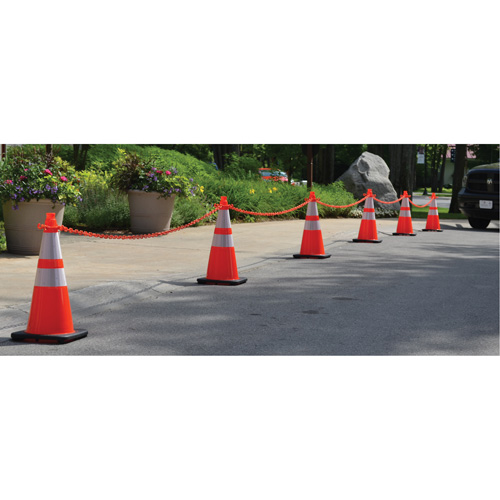 Traffic Cone & Chain Kit, 28", Yellow Northern Industrial Supply Inc.