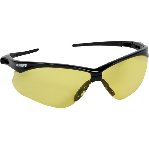 Lunettes de s&eacute;curit&eacute; Nemesis de Kleenguard, Lentille Ambr&eacute;e, ANSI Z87+/R&eacute;pond ou surpasse la norme CSA Z94.3 Northern Industrial Supply Inc.