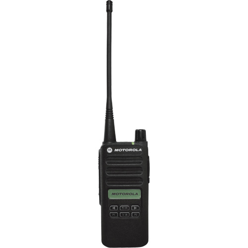Radio bidirectionnelle s&eacute;rie CP100, Bande UHF, 160 canaux, Port&eacute;e 250 000 pi² Northern Industrial Supply Inc.