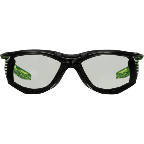 Lunettes de s&eacute;curit&eacute; de s&eacute;rie Solus CCS, Lentille Gris/Int&eacute;rieur/ext&eacute;rieur, Antibu&eacute;e/Anti-&eacute;gratignures, R&eacute;pond ou surpasse la norme CSA Z94.3 Northern Industrial Supply Inc.