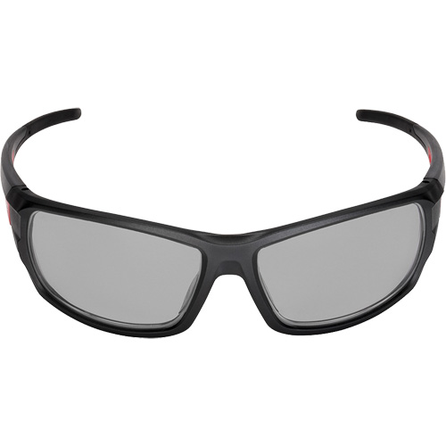 Lunettes de s&eacute;curit&eacute; performantes, Lentille Gris, Antibu&eacute;e, ANSI Z87+/R&eacute;pond ou surpasse la norme CSA Z94.3 Northern Industrial Supply Inc.