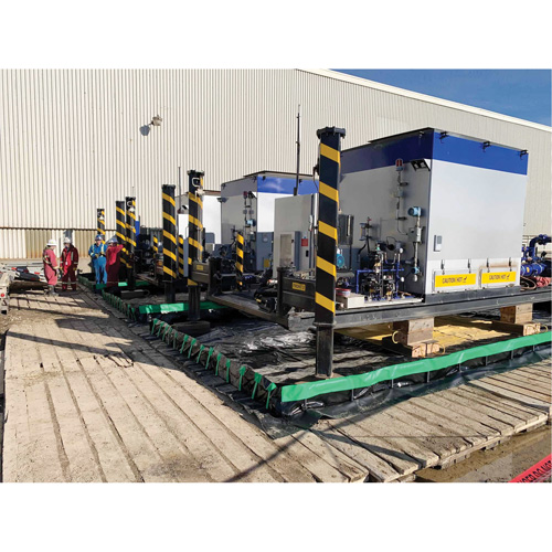 Ultimate Copolymer 2000 Ultra-Containment Berm&reg;, 3231 US gal. Capacity, 12' W x 36' L x 12" H, Hinge Bracket Northern Industrial Supply Inc.