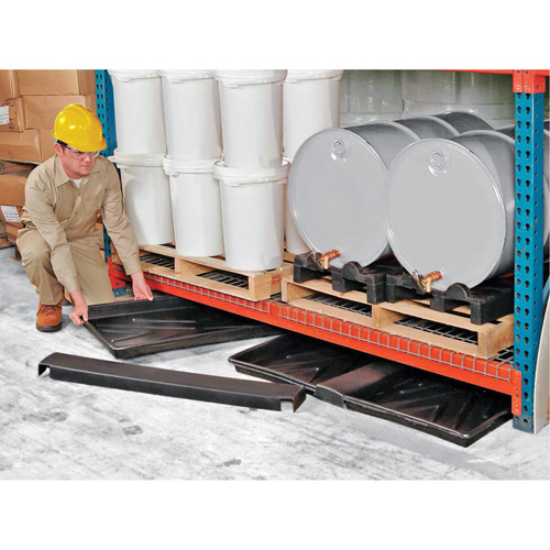 Ultra-Rack Containment Tray – plateau triple, 72" lo x 44" la x 2,8" h, Cap. de d&eacute;versement 24 gal. US Northern Industrial Supply Inc.