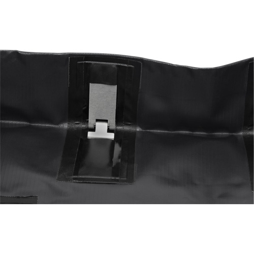 Collapsible Berm, 134 US gal. Capacity, 6' W x 6' L x 6" H, Snap-Up Bracket Northern Industrial Supply Inc.