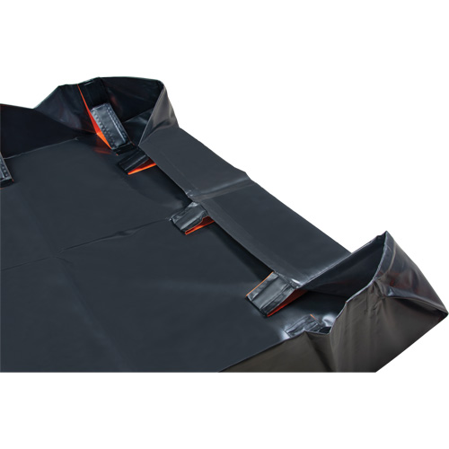 IBX Wall Pop-Up Berm, 1077 US gal. Capacity, 12' W x 12' L x 12" H, Snap-Up Bracket Northern Industrial Supply Inc.