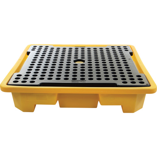 4-Drum Spill Pallet, 66 US gal. Spill Capacity, 57.5" x 57.5" x 12" Northern Industrial Supply Inc.