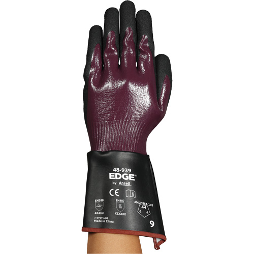 Gants &agrave; manchette 48-939 EDGE, Taille 6, Calibre 13, Rev&ecirc;tement Nitrile, Enveloppe en Polyester/PEHP/Spandex, ASTM ANSI niveau A4 Northern Industrial Supply Inc.