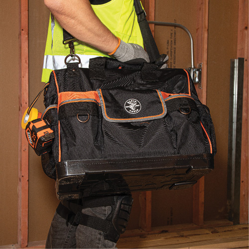 Sac &agrave; outils avec grande ouverture Tradesman Pro, Nylon balistique, 42 pochettes, Noir Northern Industrial Supply Inc.