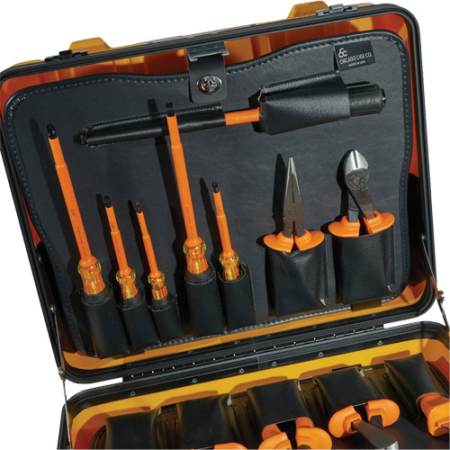 Ensembles d'outils isol&eacute;s d'usage g&eacute;n&eacute;ral, 13 M Northern Industrial Supply Inc.