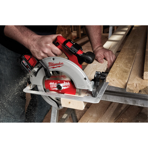 Scie circulaire sans balai M18 (outil seulement), 7-1/4", 18 V Northern Industrial Supply Inc.