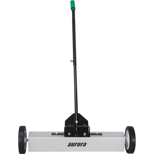 Balayeuse magn&eacute;tique &agrave; pousser, 24" la Northern Industrial Supply Inc.