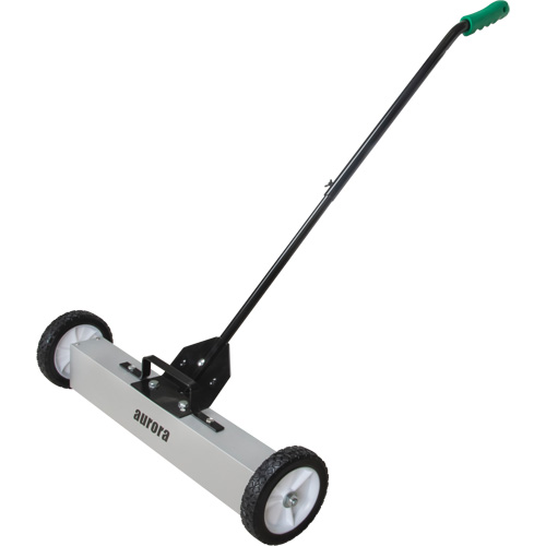 Balayeuse magn&eacute;tique &agrave; pousser, 24" la Northern Industrial Supply Inc.