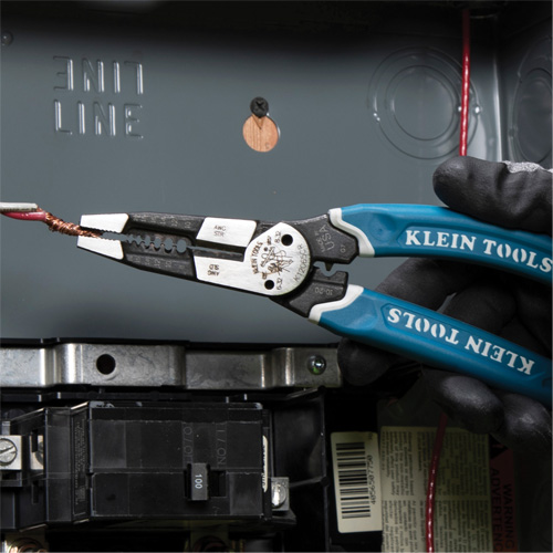 Outil polyvalent Klein-Kurve pour d&eacute;nuder, couper et sertir les fils, 8-1/4" lo, 8 - 20 AWG Northern Industrial Supply Inc.