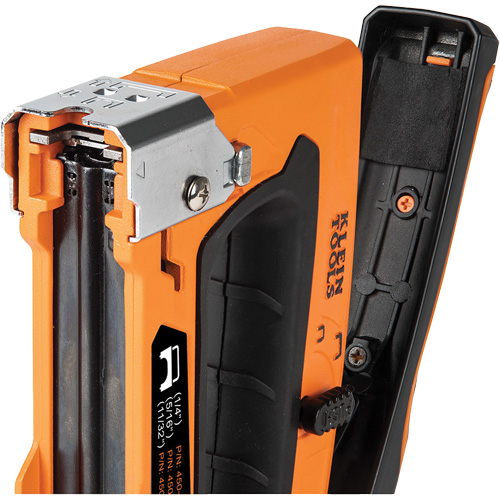 Agrafeuse pour c&acirc;blage libre, Agrafes 5/16"/1/4"/11/32" Northern Industrial Supply Inc.