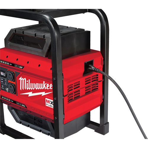 MX Fuel Carry-On Power Supply, 1800 W/3600 W, Lithium Ion, 20-4/5" H x 12" W x 15" D, 49.7 lbs. Northern Industrial Supply Inc.