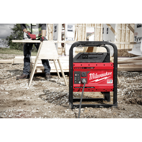 MX Fuel Carry-On Power Supply, 1800 W/3600 W, Lithium Ion, 20-4/5" H x 12" W x 15" D, 49.7 lbs. Northern Industrial Supply Inc.