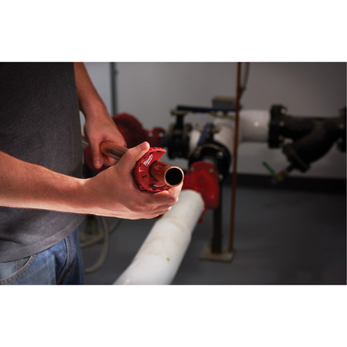 Coupe-tubes pour espaces restreints, Capacit&eacute; de 1" Northern Industrial Supply Inc.