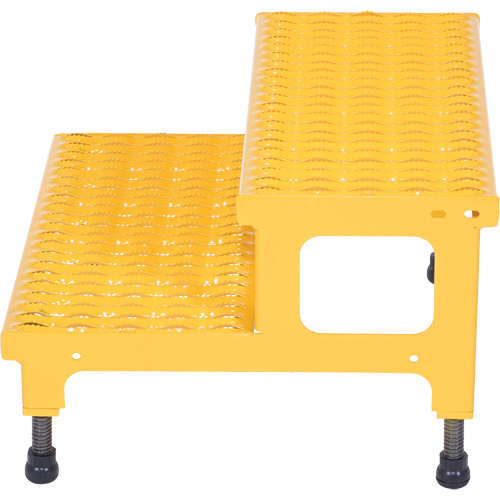 Plate-forme ajustable Step-Mate, 2 marche(s), 23-13/16" la x 22-7/8" lo x 15-1/4" h, Capacit&eacute; 500 lb Northern Industrial Supply Inc.