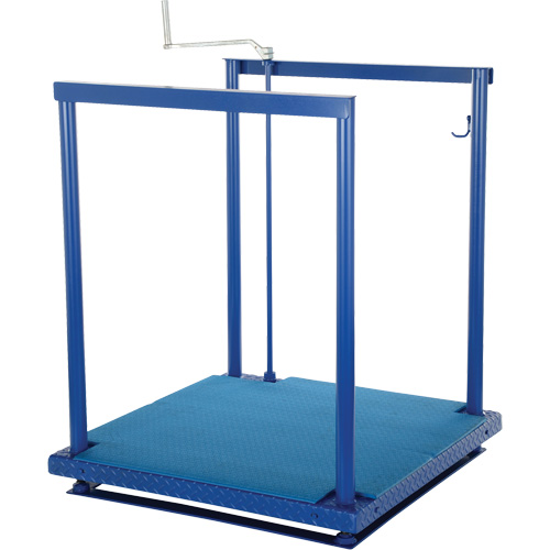 Plateforme de travail Posi-Crank ergonomique avec tapis anti-fatigue, 36" la x 72" pr, Capacit&eacute; de 500 lb, Enti&egrave;rement soud&eacute; Northern Industrial Supply Inc.
