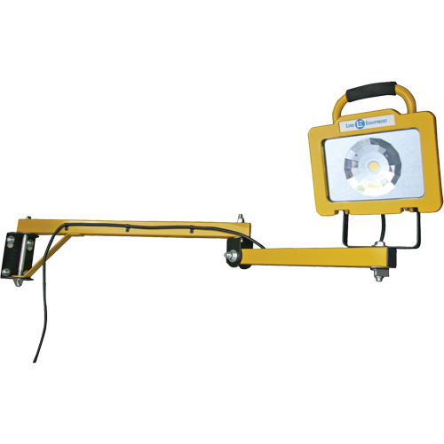 Lampe robuste pour quais, Bras 40", 38 W, Ampoule DEL, M&eacute;tal Northern Industrial Supply Inc.