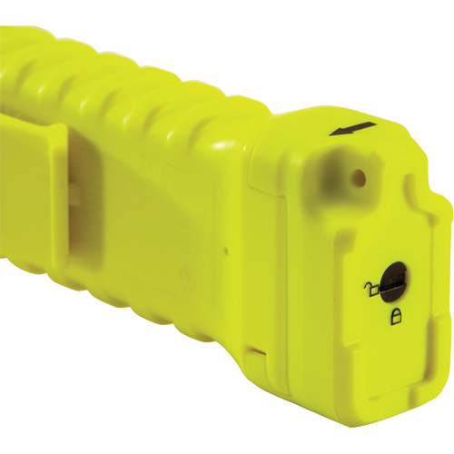 Magnetic Right Angle Flashlight, LED, 336 Lumens, AA Batteries Northern Industrial Supply Inc.