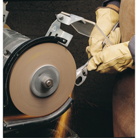 Scotch-Brite Cut & Polish Wheels, 6" Dia. x 1" W, 1" Arbor, Aluminum Oxide Northern Industrial Supply Inc.