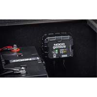 Genius&reg; GenPro10X1 1-Bank, 10-Amp On-Board Battery Charger Northern Industrial Supply Inc.
