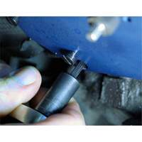Gabarit de perçage pour installation sur collecteur pour Ford 4,6 L, 5,4 L, et 6,8 L Northern Industrial Supply Inc.