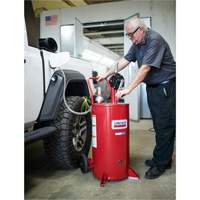 Chariot &agrave; carburant en acier de 25 gallons avec pompe rotative bidirectionnelle et filtre Northern Industrial Supply Inc.