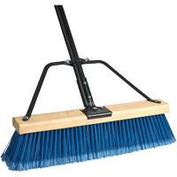 Balai-brosse &agrave; manche renforc&eacute; Ryno, 36", Fin, Soies PVC Northern Industrial Supply Inc.