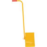 Cale de roue avec poign&eacute;e ergonomique, Acier, Jaune, 8" la x 10-3/4" p x 9-1/8" h Northern Industrial Supply Inc.