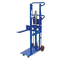 Empileur &agrave; plateforme, M&eacute;canisme Pompe au pied, Capacit&eacute; de 750 lb, Levage max de 52" Northern Industrial Supply Inc.
