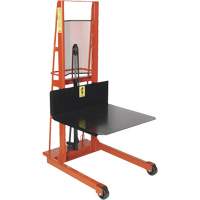 Gerbeur hydraulique &agrave; plateforme, M&eacute;canisme Pompe au pied, Capacit&eacute; de 1000 lb, Levage max de 60" Northern Industrial Supply Inc.