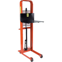 Gerbeur hydraulique &agrave; plateforme, M&eacute;canisme Pompe au pied, Capacit&eacute; de 1000 lb, Levage max de 80" Northern Industrial Supply Inc.